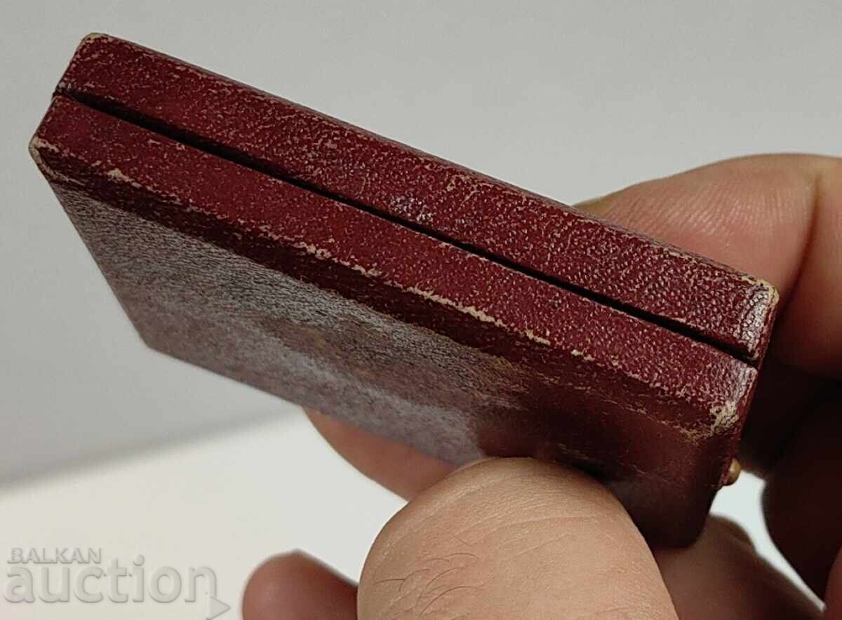 OLD BOX FOR JEWELRY, MARKED, SOLID - 5 OLD BOX FOR JEWELRY, MARKED, SOLID - 5