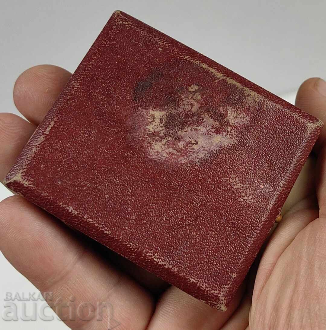 OLD BOX FOR JEWELRY, MARKED, SOLID - 6 OLD BOX FOR JEWELRY, MARKED, SOLID - 6