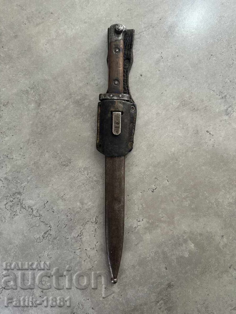 Bulgarian Mannlicher rifle with a lion