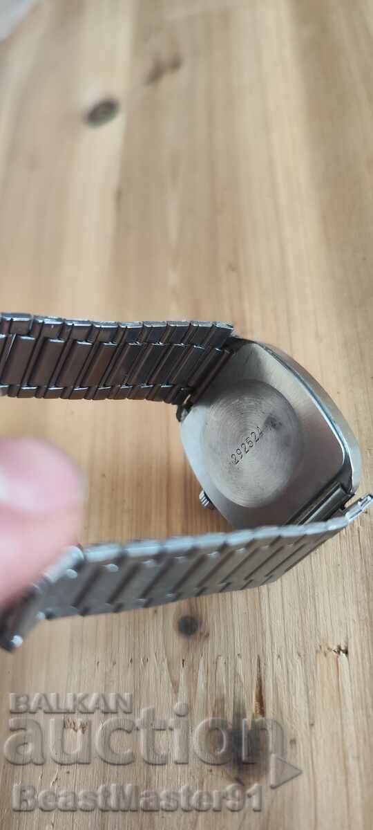 Delivery of Russian Mechanical Watch Poljot with Original Bracelet