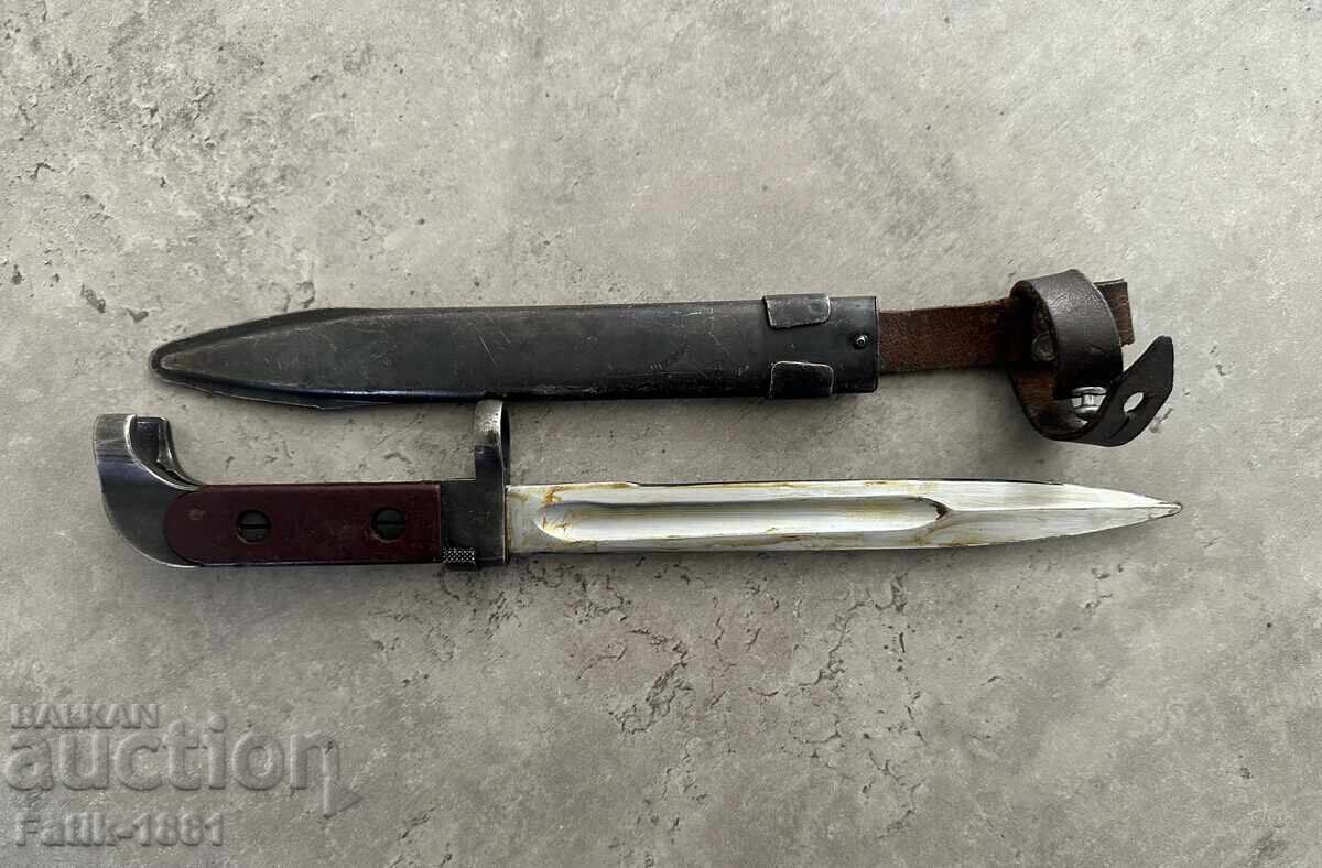 Baionetă pentru AK 47 cu preț € 35.79 | 70.00 BGN Baionetă pentru AK 47 cu preț € 35.79 | 70.00 BGN
