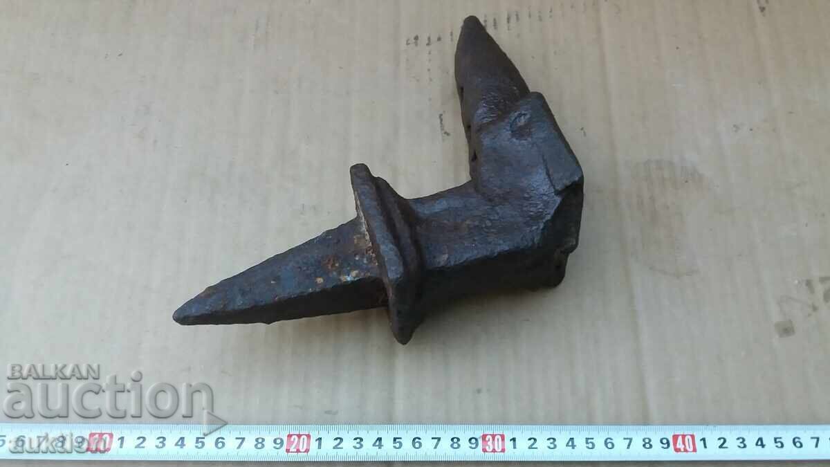 NICVALĂ MASIVĂ DE FORJĂ cu preț 35.00 BGN | € 17.90 NICVALĂ MASIVĂ DE FORJĂ cu preț 35.00 BGN | € 17.90