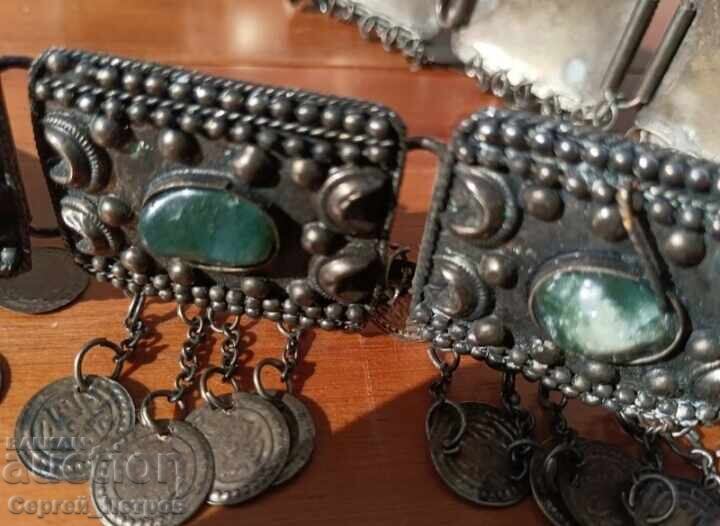 Auction  Old Revival Belt with Amethyst