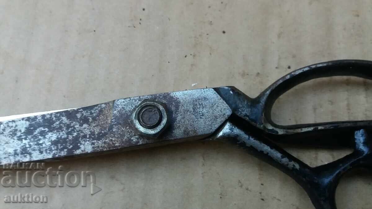 ΠΑΛΙΟ ΨΑΛΙΔΙ ΡΑΠΤΙΚΗΣ - ΡΑΠΤΙΚΗΣ με τιμή 5.99 BGN | € 3.06