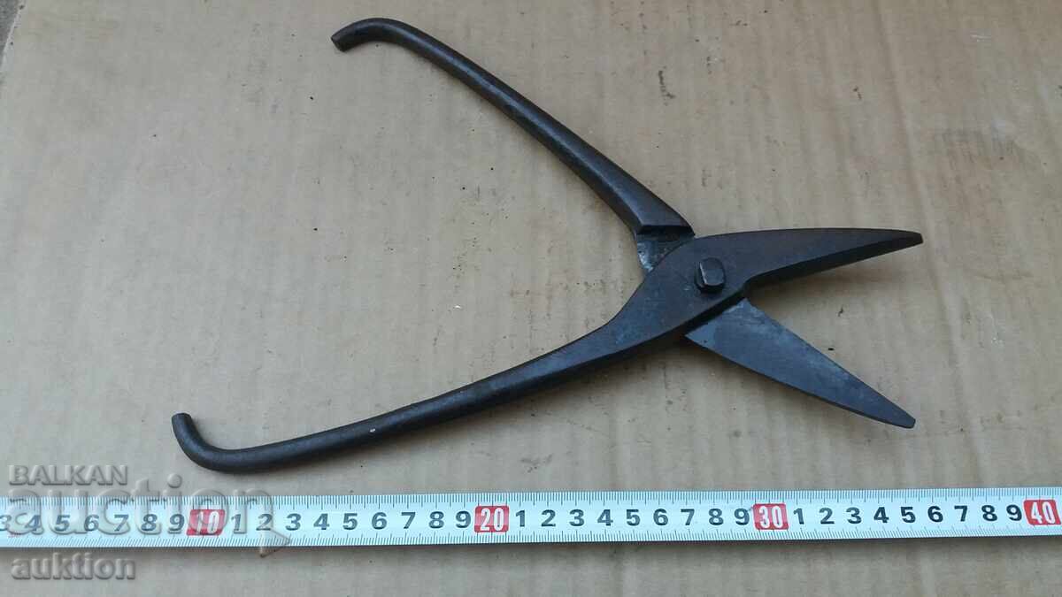 Delivery of Tin Snips