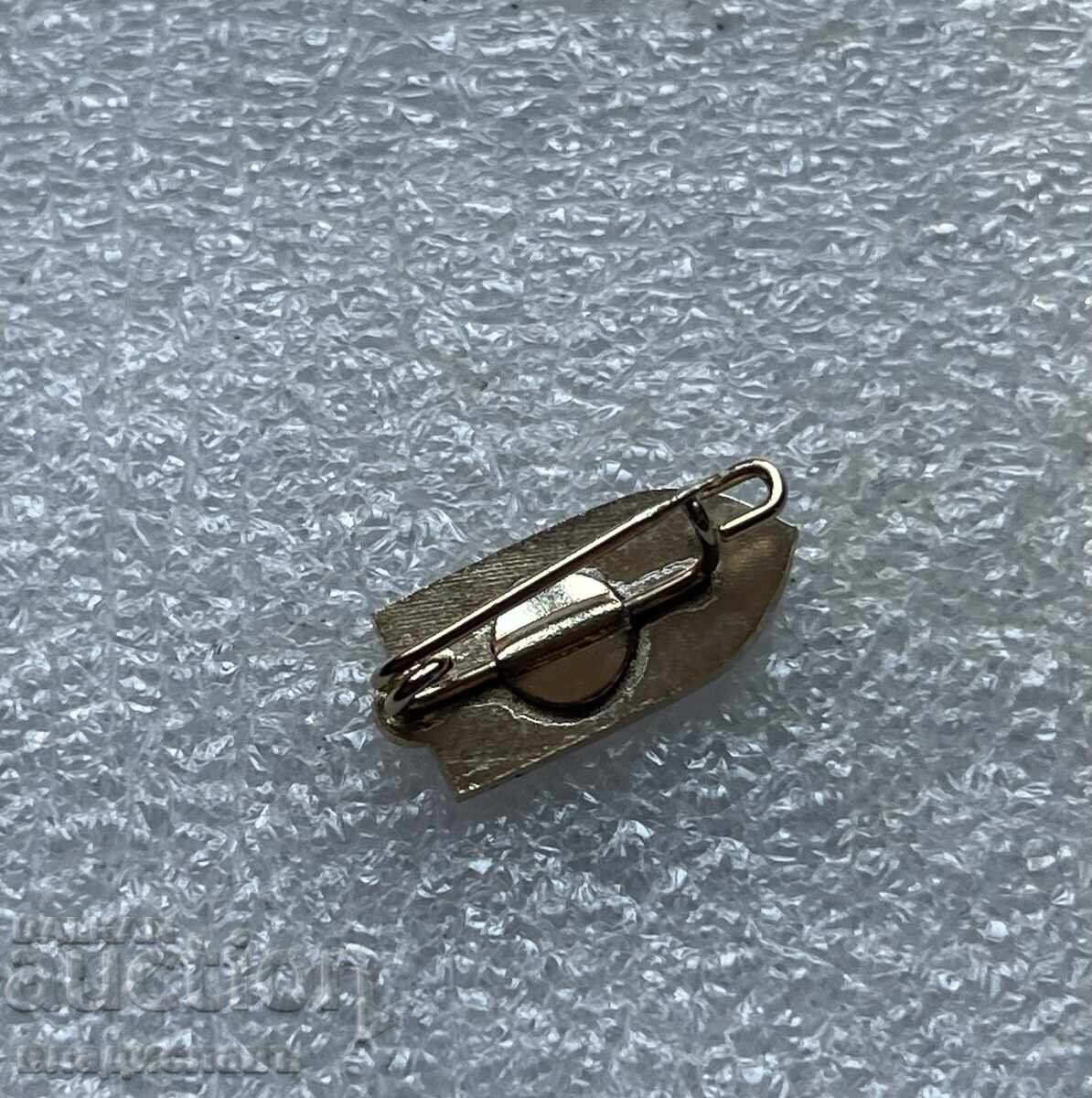 Spania - insignă de fotbal GRANADA cu preț 25.00 BGN | € 12.78 Spania - insignă de fotbal GRANADA cu preț 25.00 BGN | € 12.78