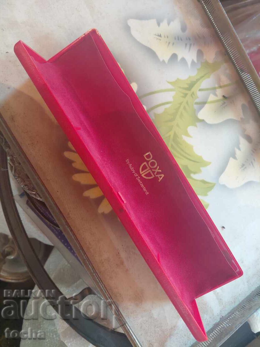 Auction Doxa Watch Box. BZC Auction Doxa Watch Box. BZC