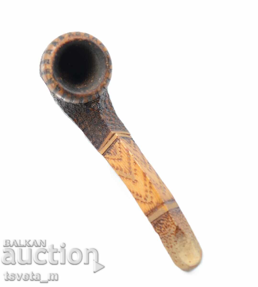Auction  Antique pyrography wooden pipe