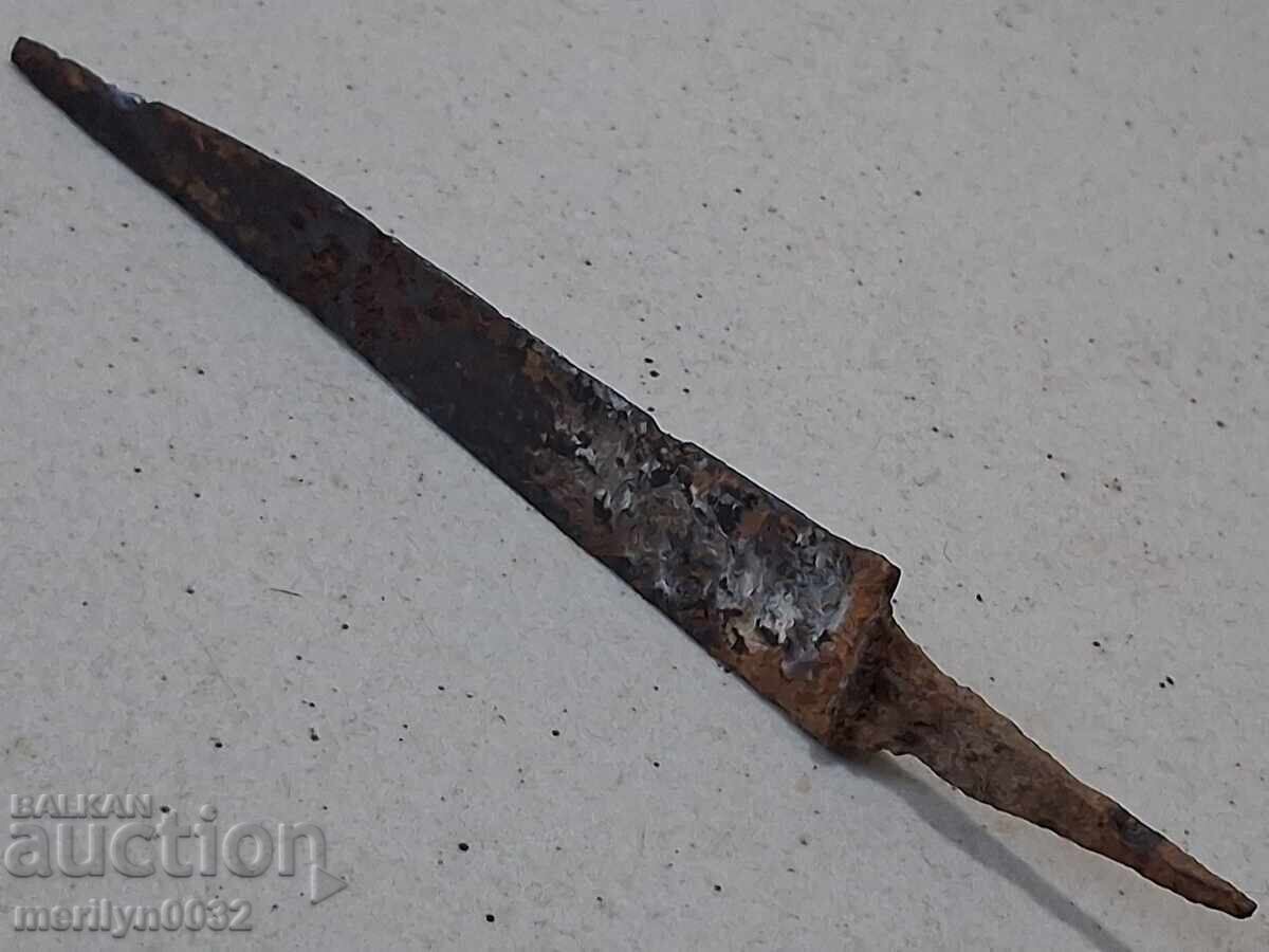 Османски нож бръснач острие на около 200-240 години с цена 45.00 лв. | € 23.01