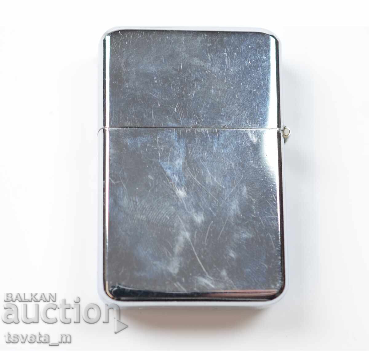 Бензинова запалка London с цена 4.00 лв. | € 2.05