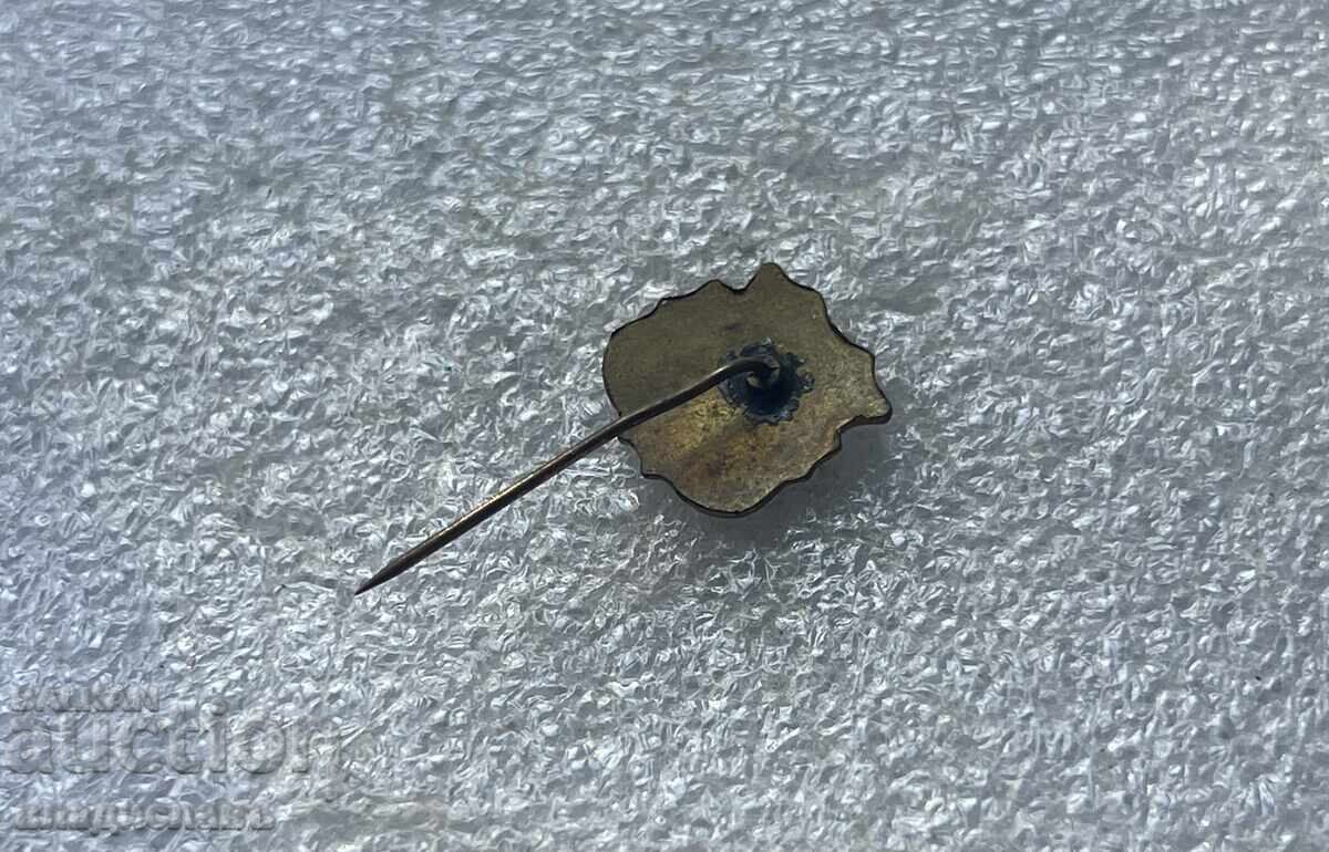 Spania - ecuson de fotbal FC BARCELONA cu preț 14.00 BGN | € 7.16 Spania - ecuson de fotbal FC BARCELONA cu preț 14.00 BGN | € 7.16