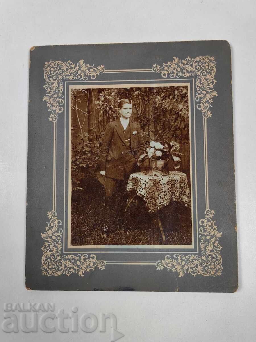 Auction  MAN MALE PORTRAIT OLD PHOTO PHOTOGRAPH PHOTOGRAPHY CARDBOARD