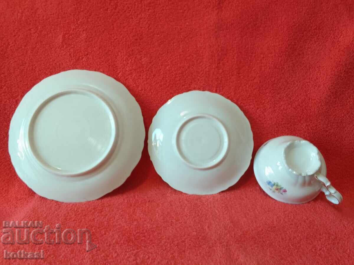 Delivery of Star triple set gold plating - cup, 2 plates excellent condition