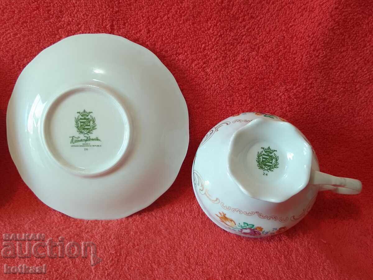 Set vechi de trei piese WEIMAR aurit - ceașcă, 2 farfurii Germania RDG - 5