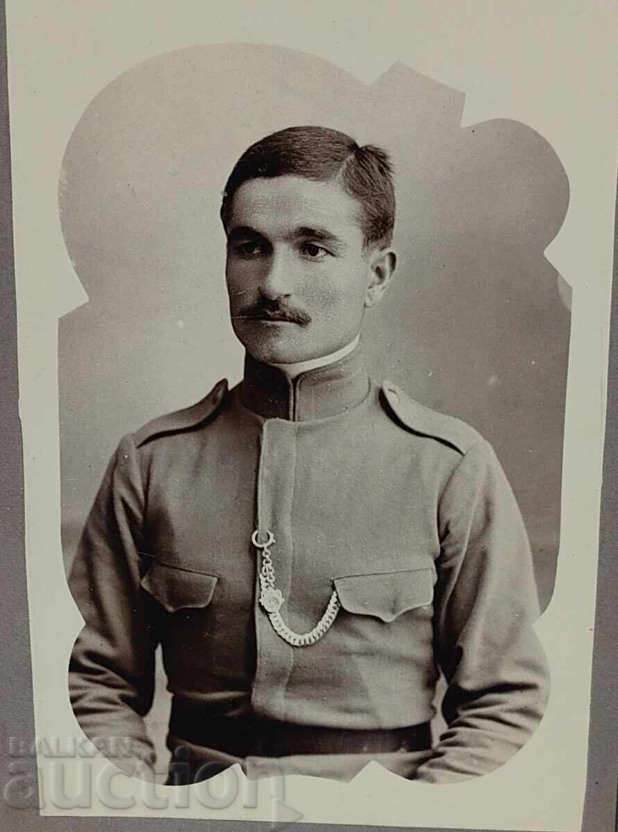 Доставка на ВОЙНИК ПОРТРЕТ СТАРА ВОЕННА СНИМКА ФОТОГРАФИЯ КАРТОН Доставка на ВОЙНИК ПОРТРЕТ СТАРА ВОЕННА СНИМКА ФОТОГРАФИЯ КАРТОН