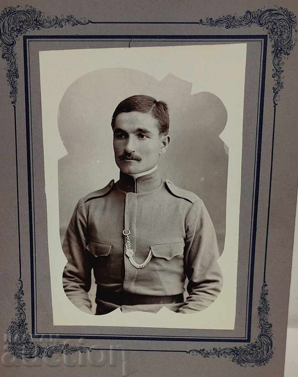 ВОЙНИК ПОРТРЕТ СТАРА ВОЕННА СНИМКА ФОТОГРАФИЯ КАРТОН ВОЙНИК ПОРТРЕТ СТАРА ВОЕННА СНИМКА ФОТОГРАФИЯ КАРТОН