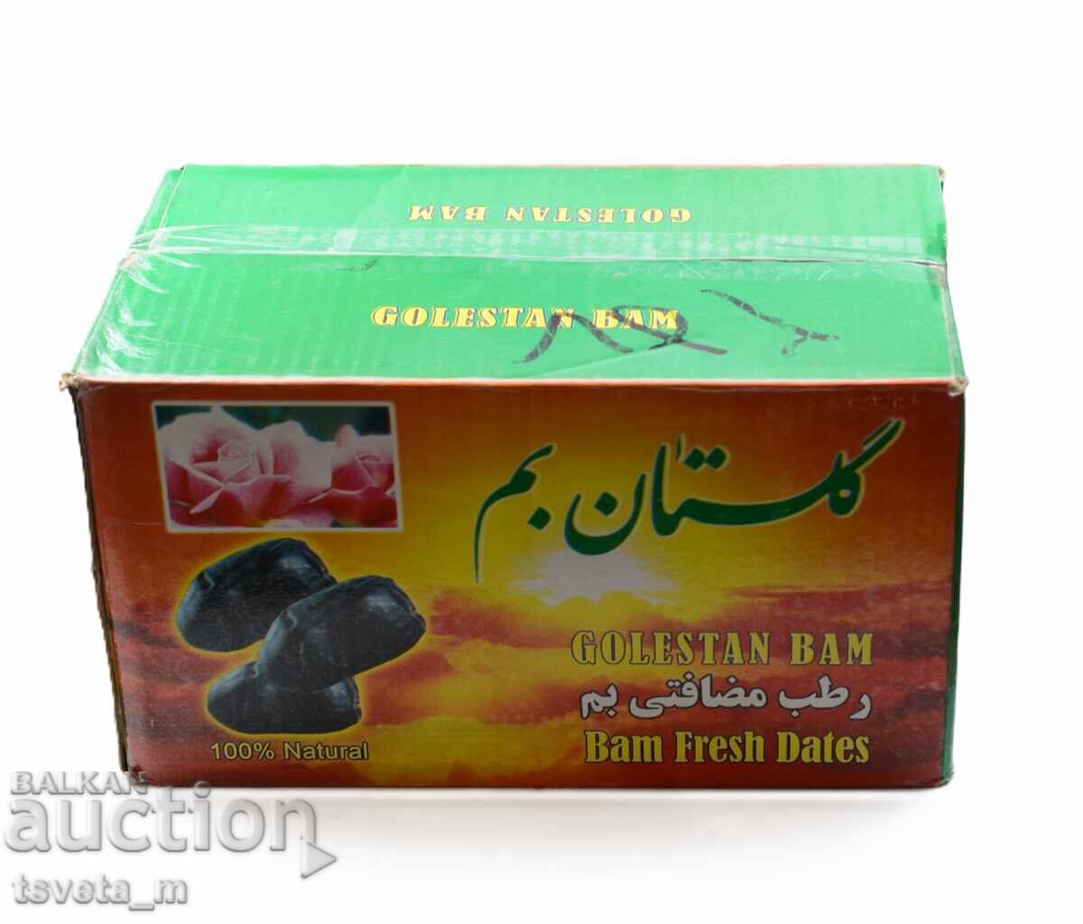 Auction  Photos and photo albums, full box 33.5 x 20 x 18 cm