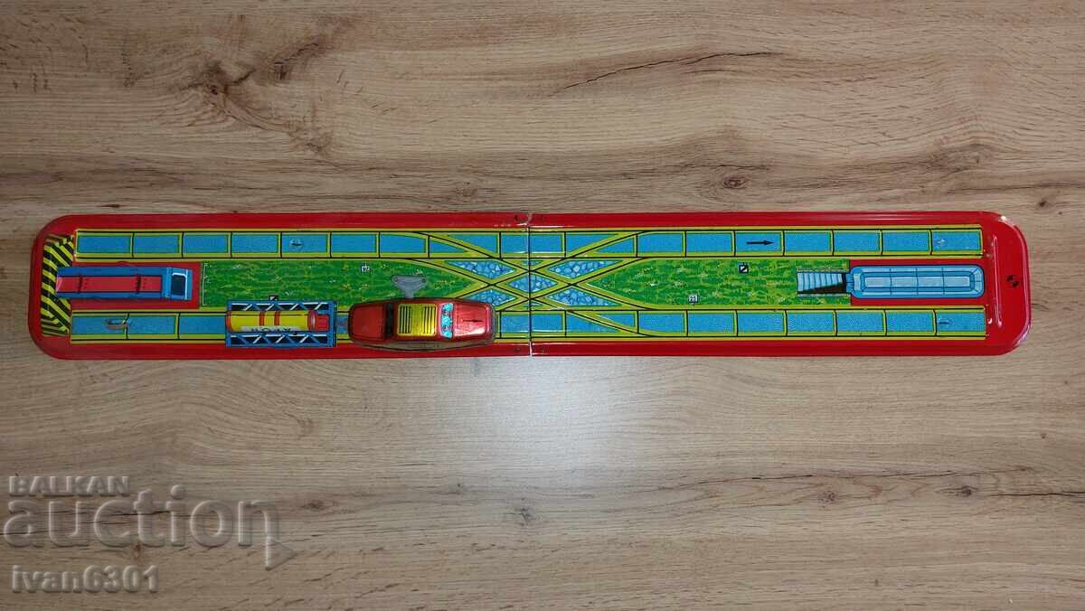 Δημοπρασία Ένα παλιό μηχανικό παιχνίδι