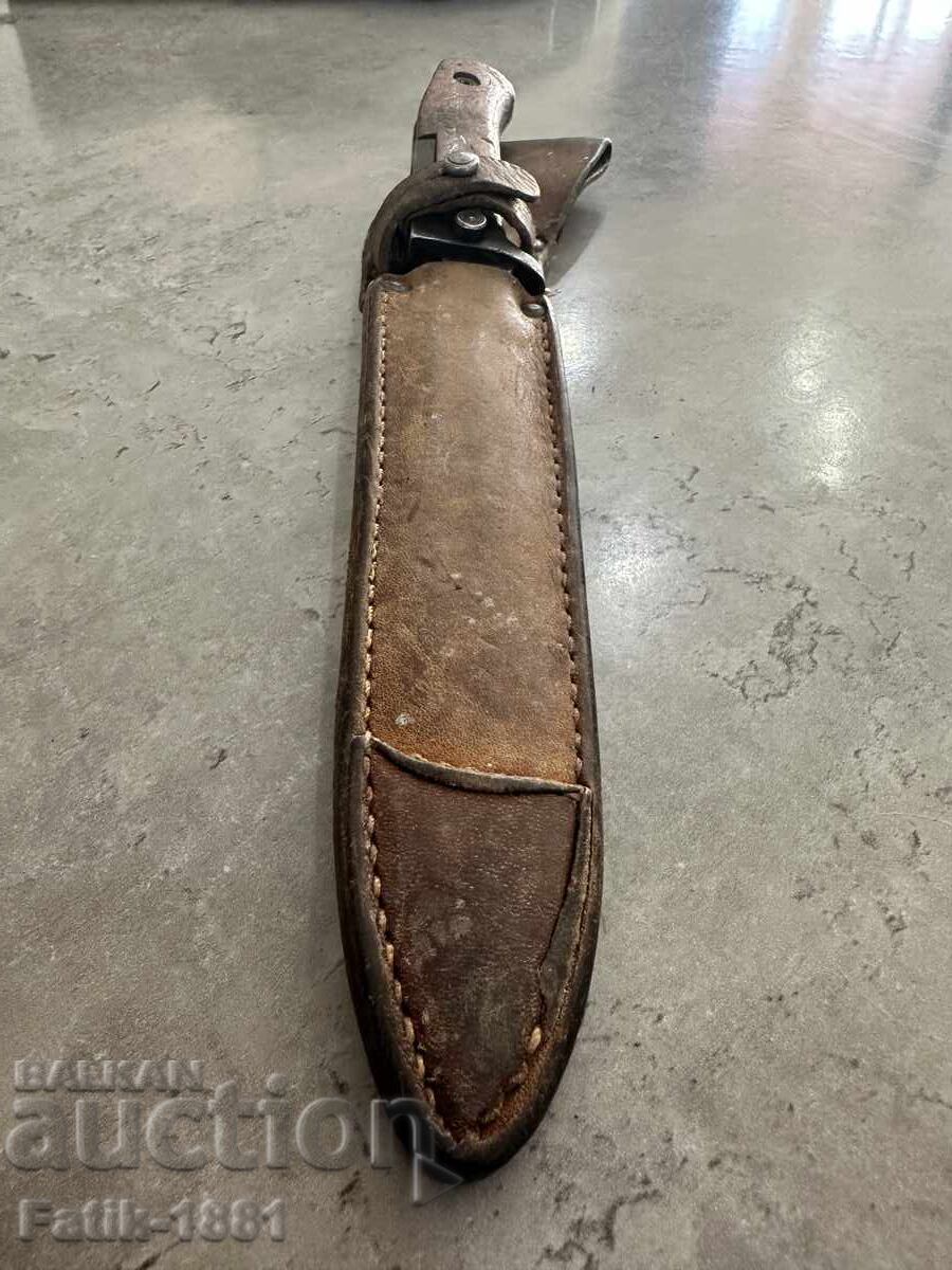 Bayonet bayonet with price 105.00 BGN | € 53.69