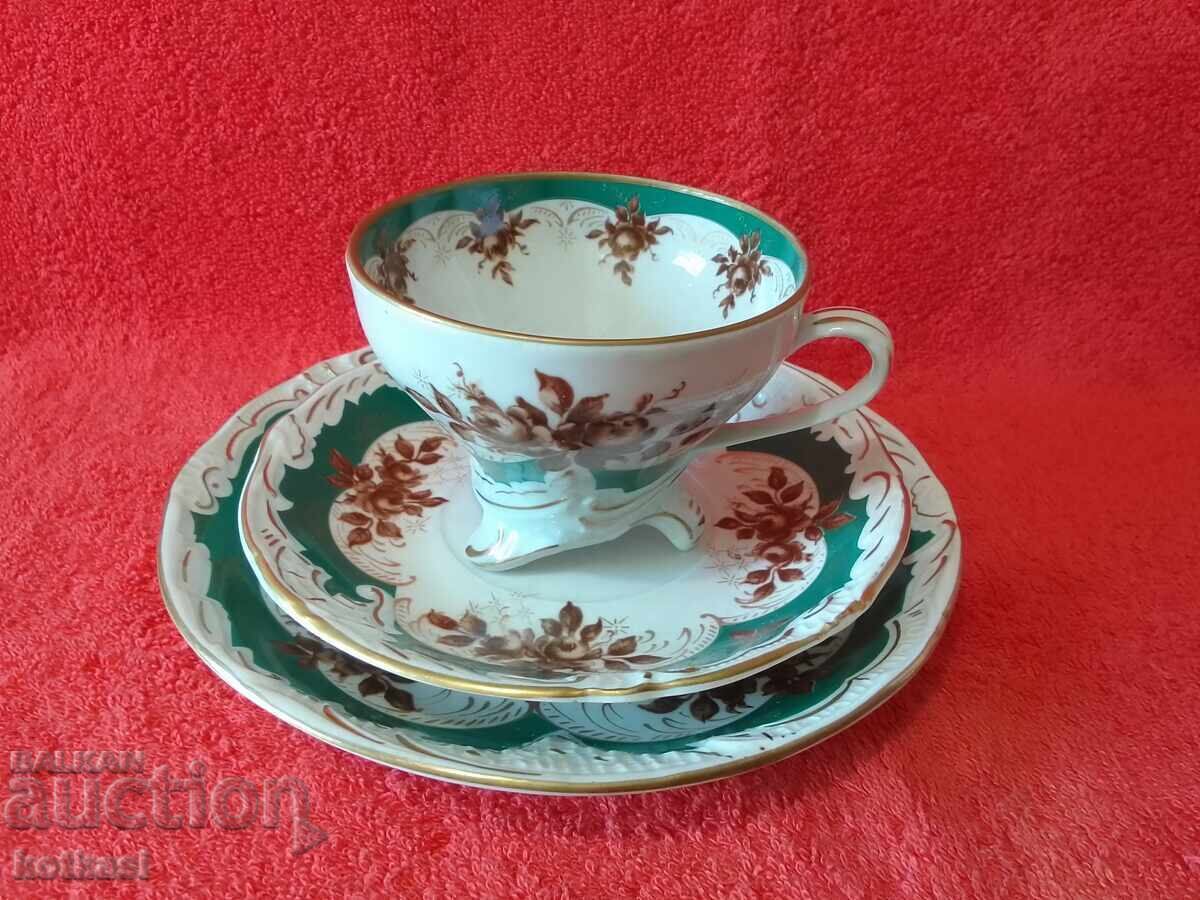 Παλιό σετ τριών τεμαχίων PMP φλιτζάνι, 2 πιάτα, επιχρύσωση GDR GDR με τιμή 125.50 BGN | € 64.17