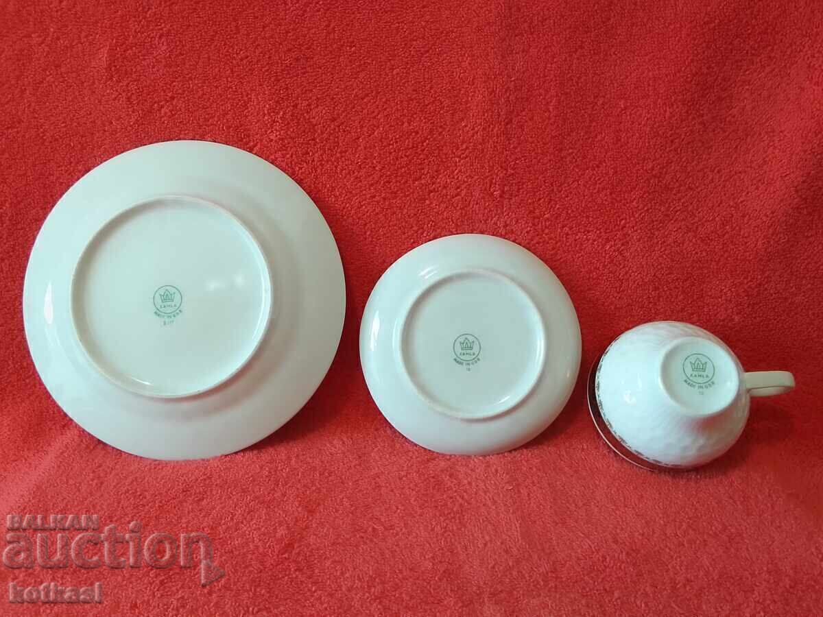 Livrarea Set triplu vechi, 2 farfurii, aurit Germania RDG GDR KAHLA
