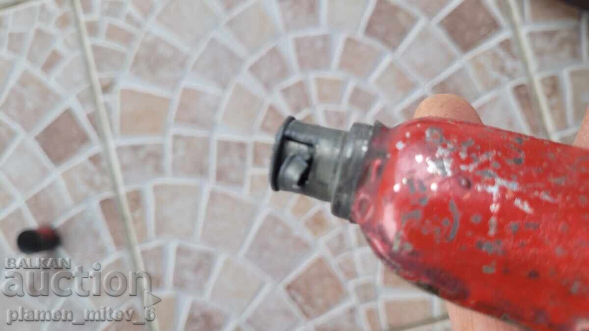 Delivery of Powder Flask. Old British Powder Flask Delivery of Powder Flask. Old British Powder Flask