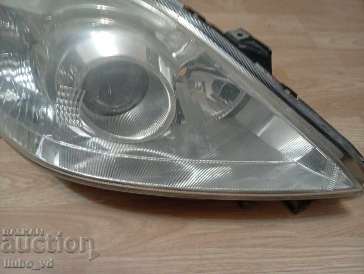 Delivery of Headlight for Mazda 5