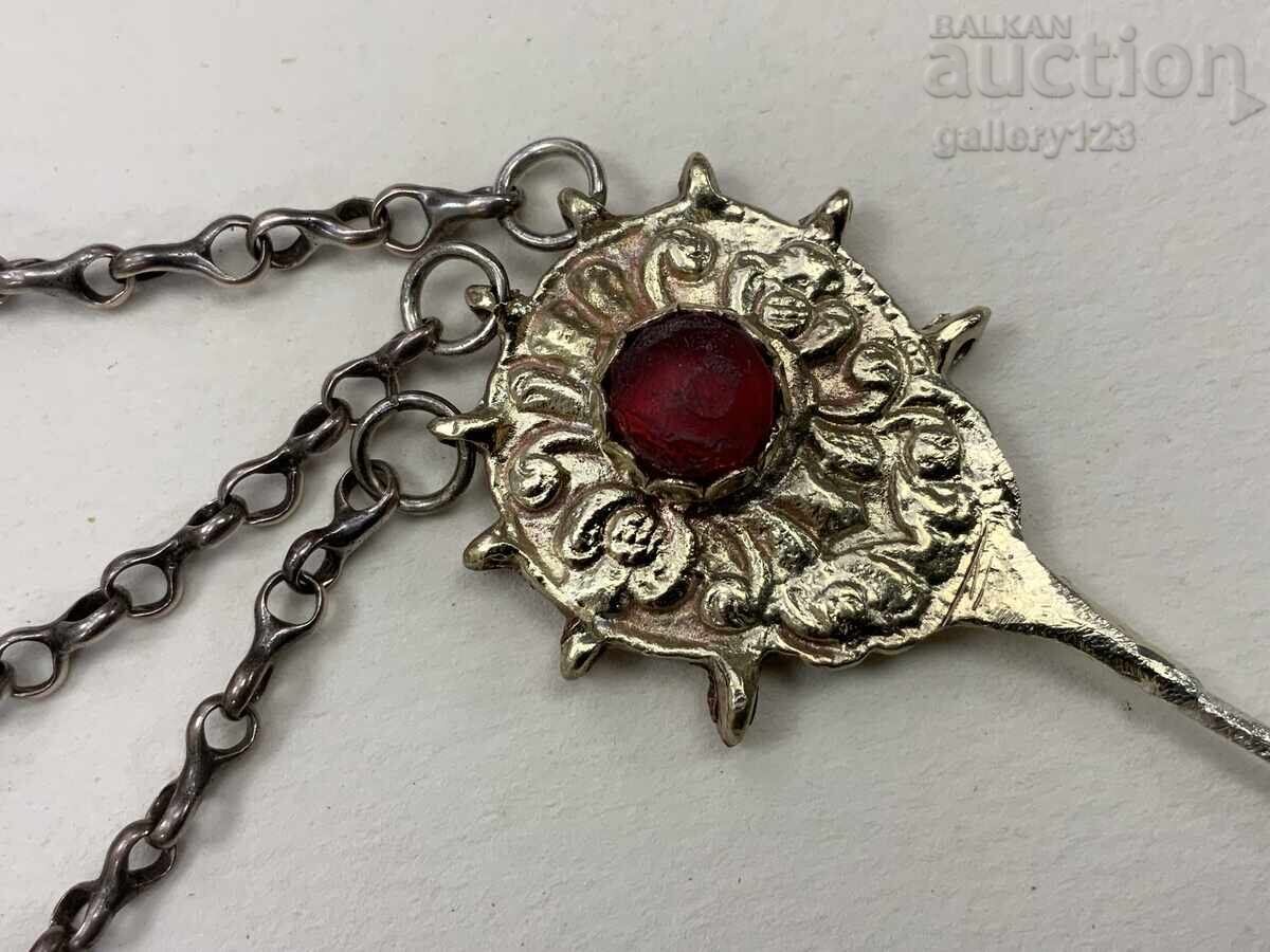 Revival-era needle for traditional costume with price 23.22 BGN | € 11.87 Revival-era needle for traditional costume with price 23.22 BGN | € 11.87