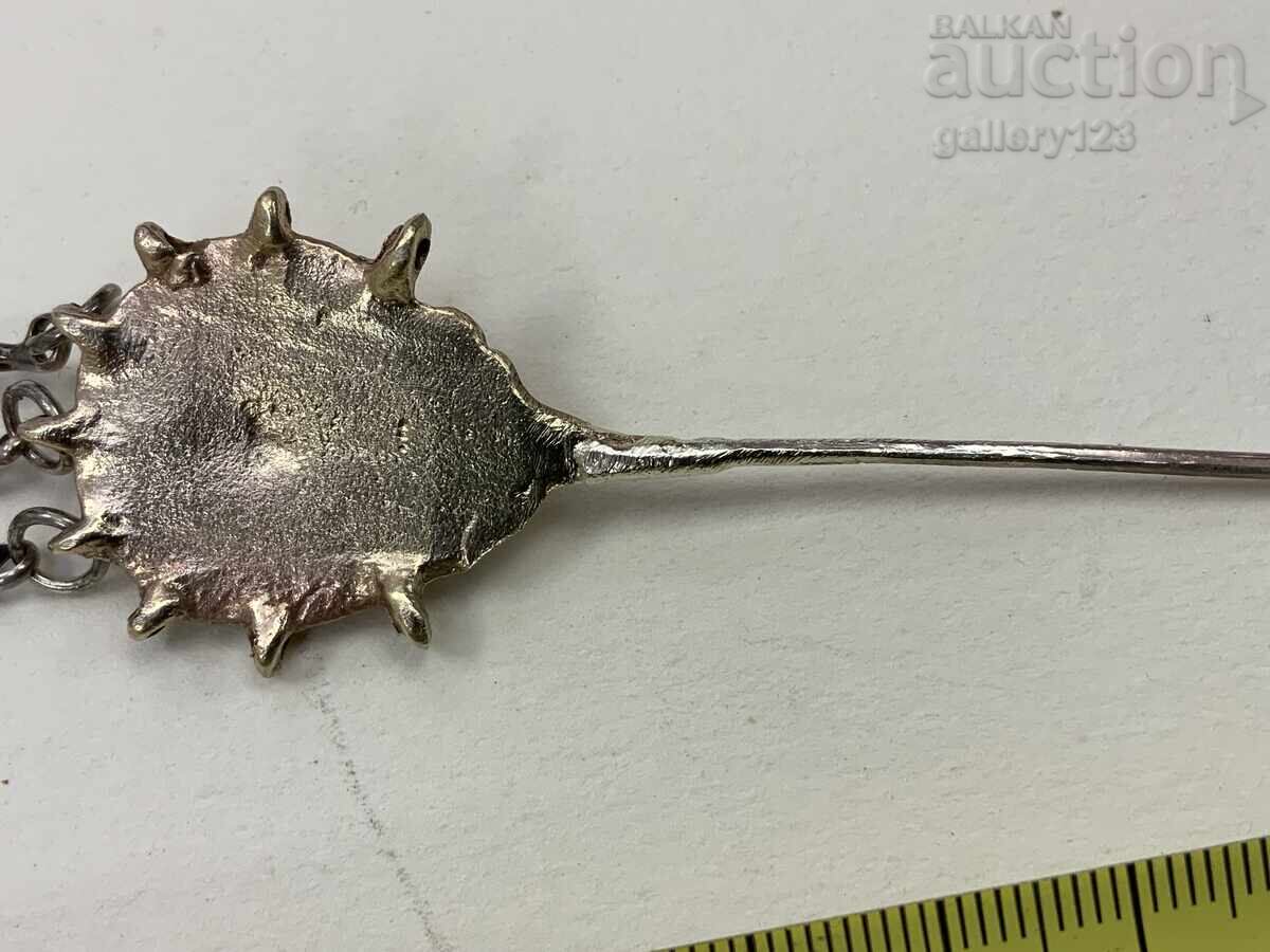 Revival-era needle for traditional costume - 6 Revival-era needle for traditional costume - 6