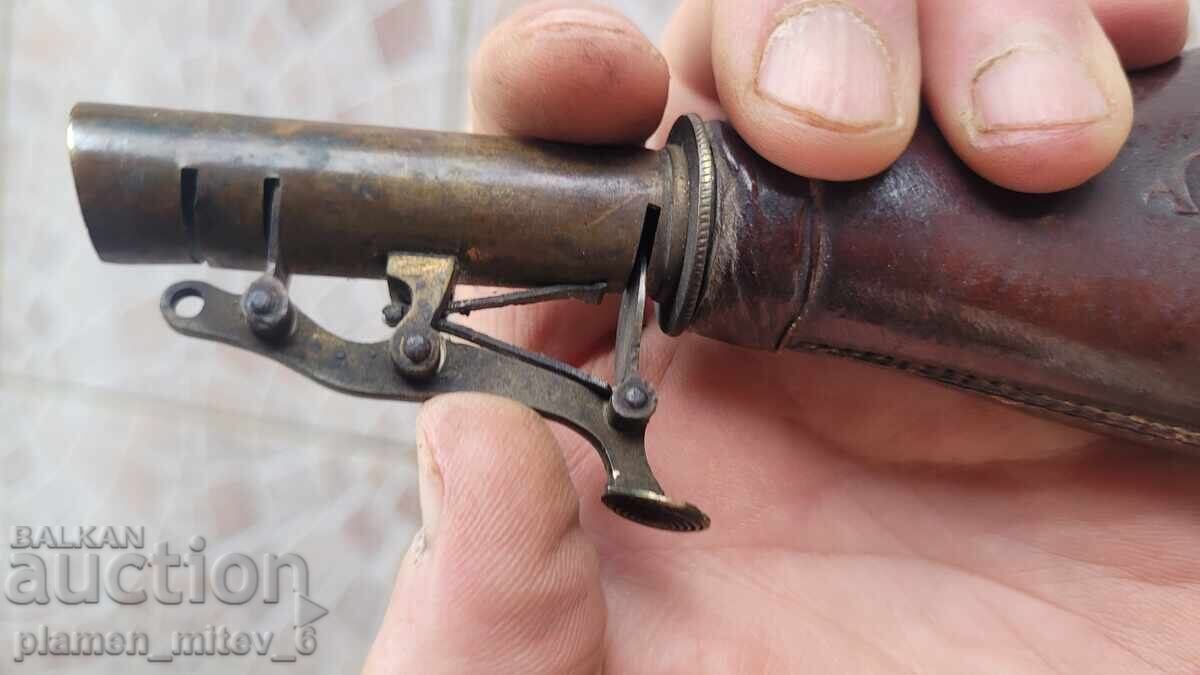 Auction A powder keg Auction A powder keg