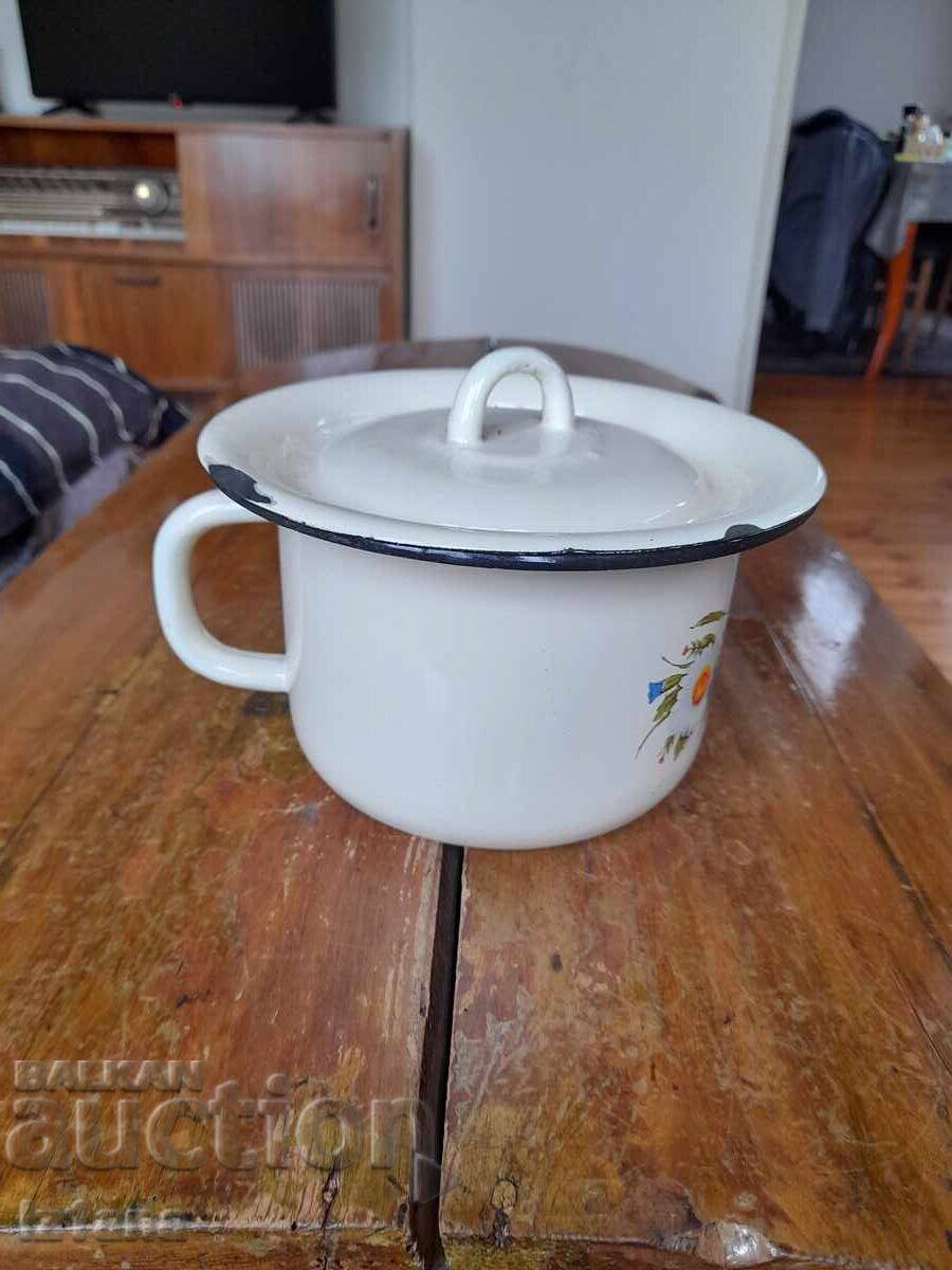 Δημοπρασία Παλιά επισμαλτωμένη γλάστρα, Πλίνθος Δημοπρασία Παλιά επισμαλτωμένη γλάστρα, Πλίνθος