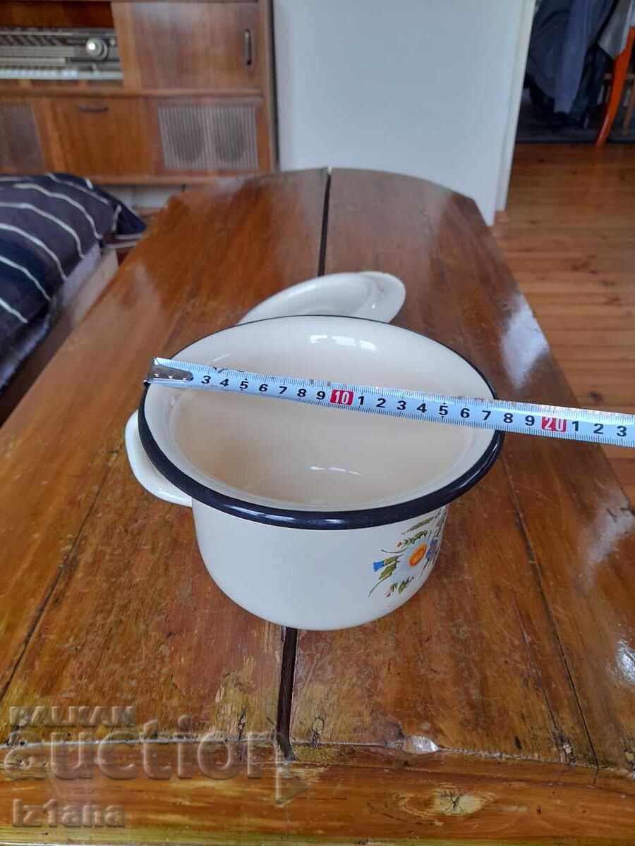 Παλιά επισμαλτωμένη γλάστρα, Πλίνθος - 7 Παλιά επισμαλτωμένη γλάστρα, Πλίνθος - 7