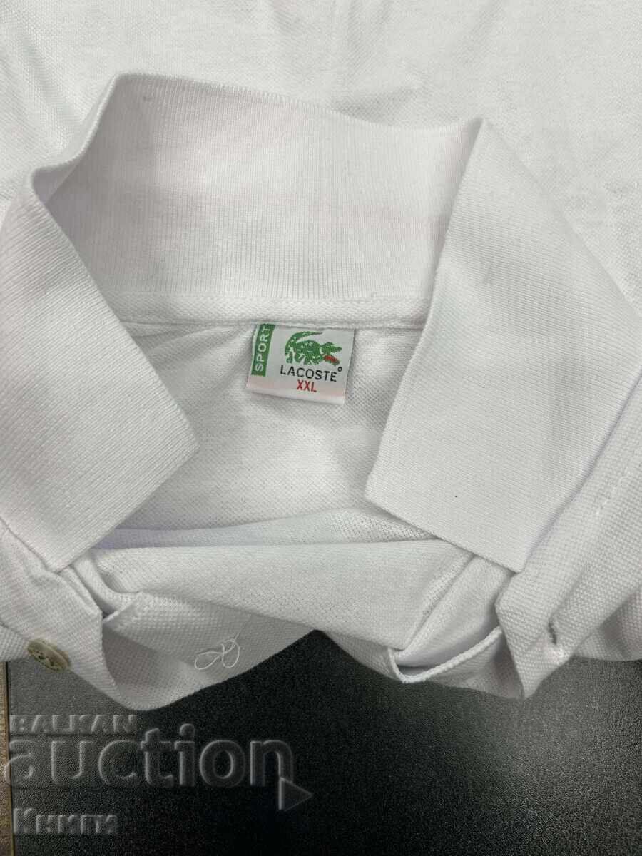 Auction Lacoste T-shirt - size XXL - new Auction Lacoste T-shirt - size XXL - new