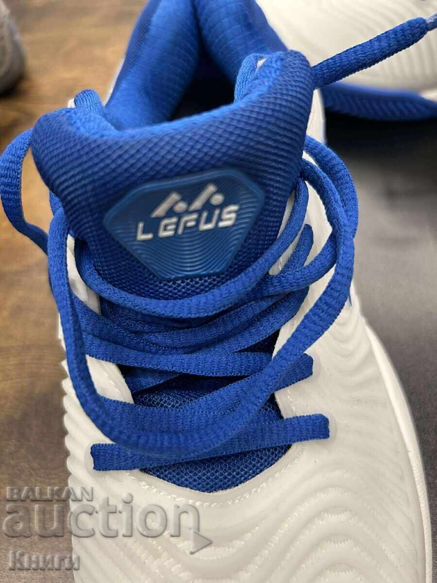 Adidași LEFUS - număr 43 - noi - 6