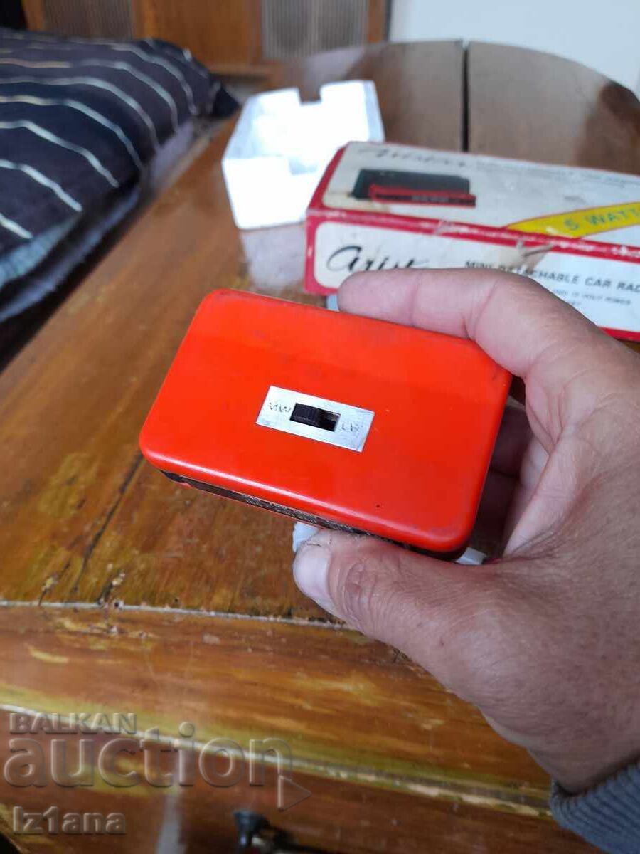 Livrarea Radio vechi, receptor radio Aristar Livrarea Radio vechi, receptor radio Aristar