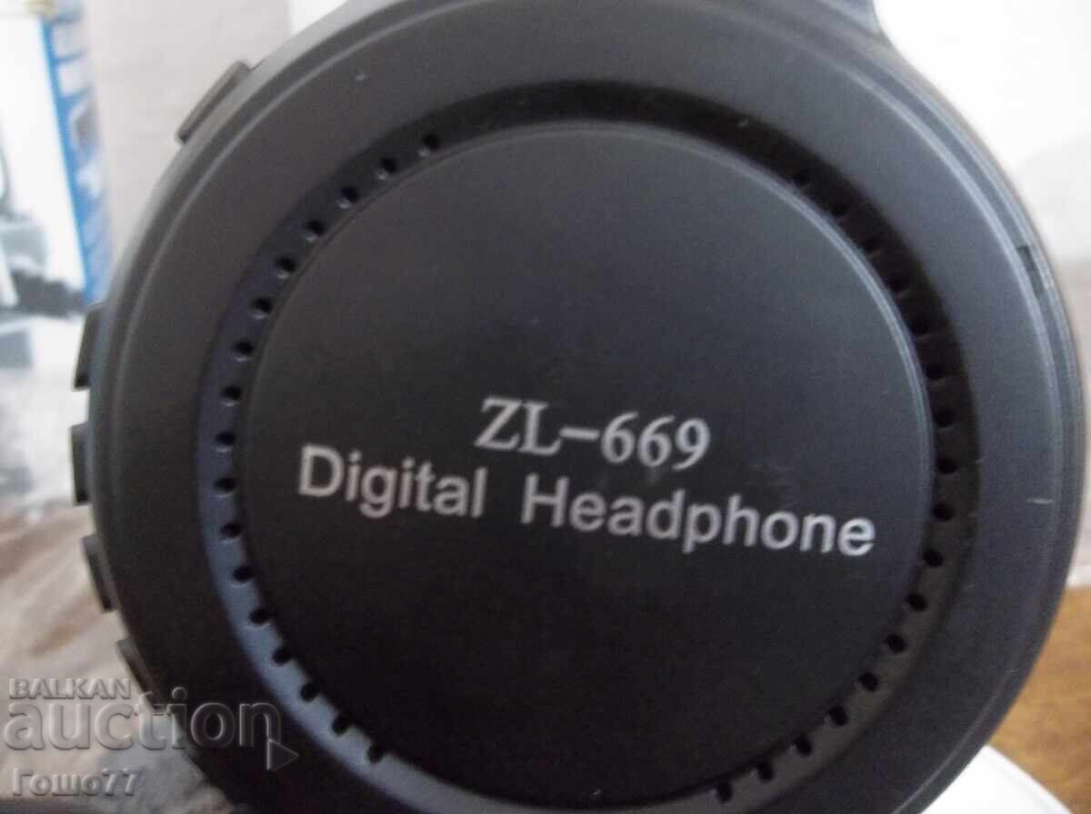 Слушалки с цена 10.00 лв. | € 5.11