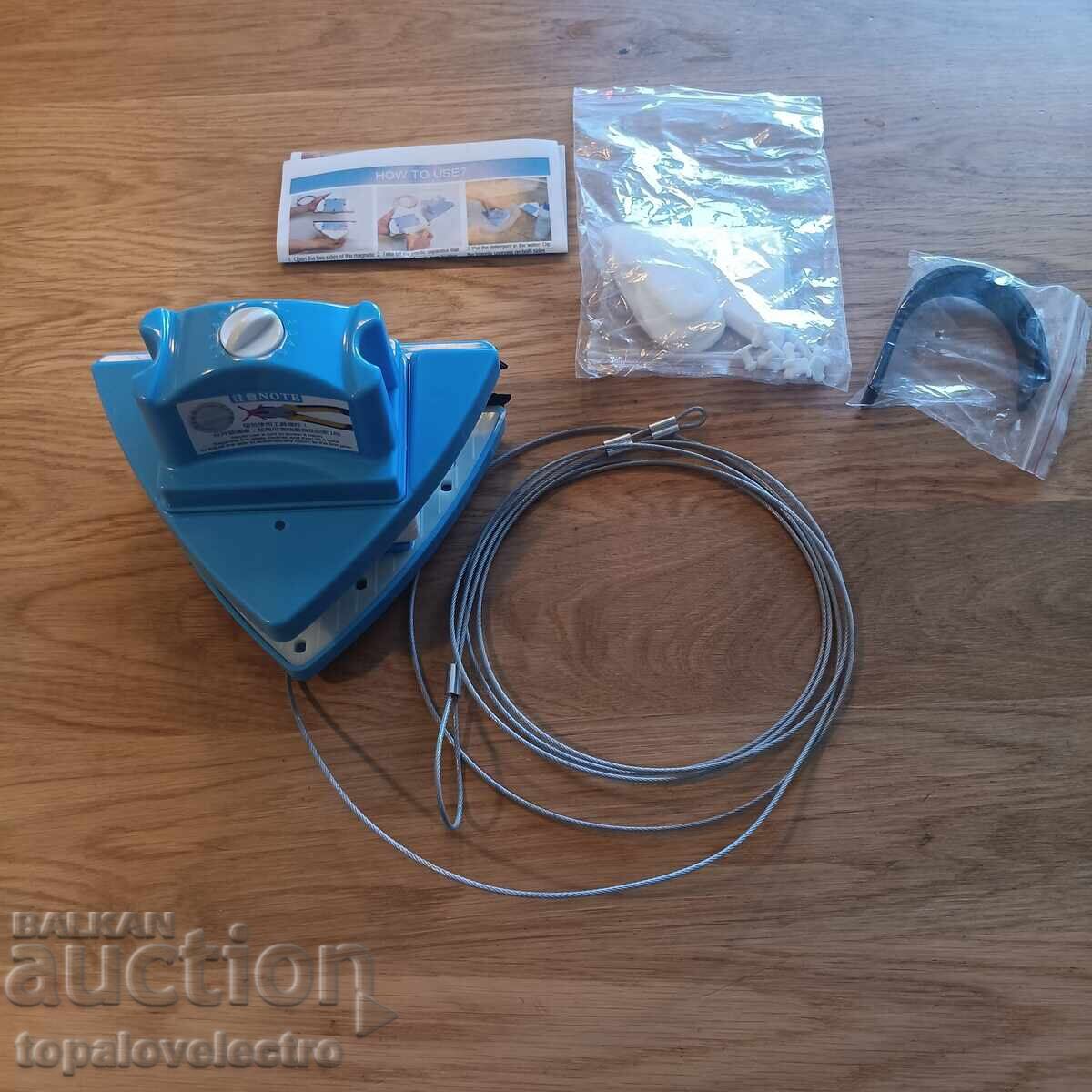 NEW! Double-sided magnetic window cleaner, adjustable with price 39.00 BGN | € 19.94