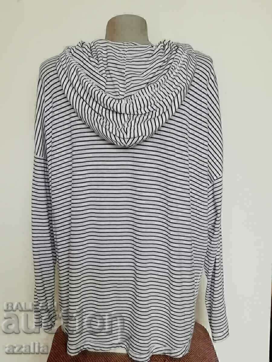 Excellent women's H&M sweatshirt size L with price 17.00 BGN | € 8.69 Excellent women's H&M sweatshirt size L with price 17.00 BGN | € 8.69