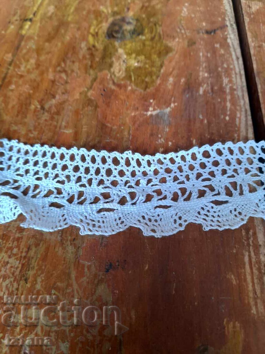 Old lace with price 28.00 BGN | € 14.32 Old lace with price 28.00 BGN | € 14.32
