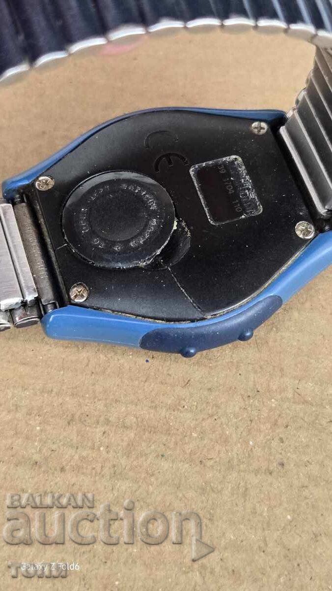 Δημοπρασία JUNGHANS MEGA QUARTZ GERMANY MADE RARE ΔΕΝ ΞΕΡΩ ΑΝ ΔΟΥΛΕΥΕΙ