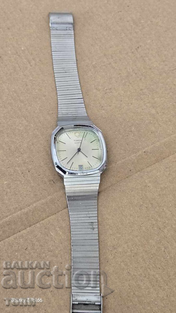 Livrarea TIMEX QUARTZ RARE NU STIU DACA FUNCTIONEAZA!!!