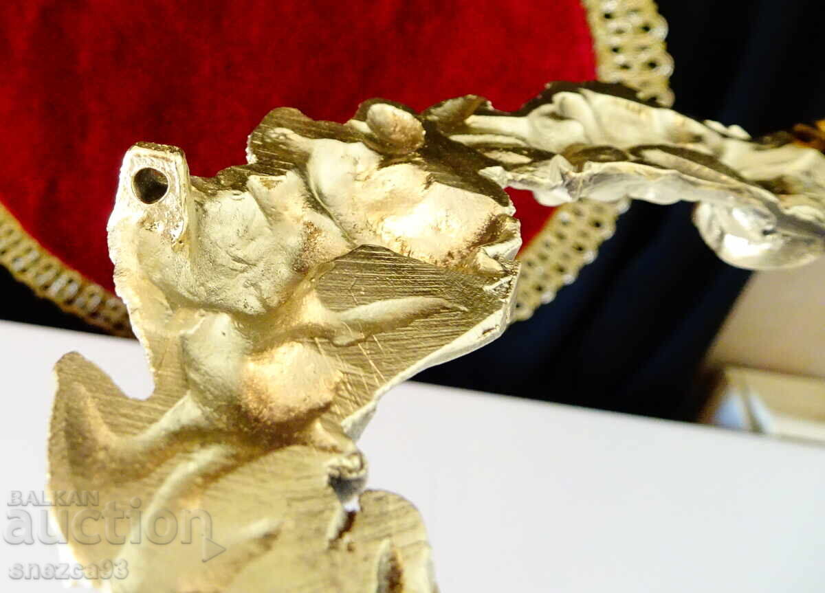 Bronze wreath, bronze frame with embossed flowers - 5 Bronze wreath, bronze frame with embossed flowers - 5