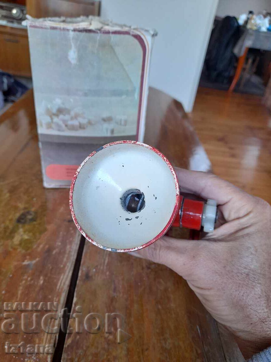 Delivery of Old coffee grinder, grinder, coffee grinder Delivery of Old coffee grinder, grinder, coffee grinder
