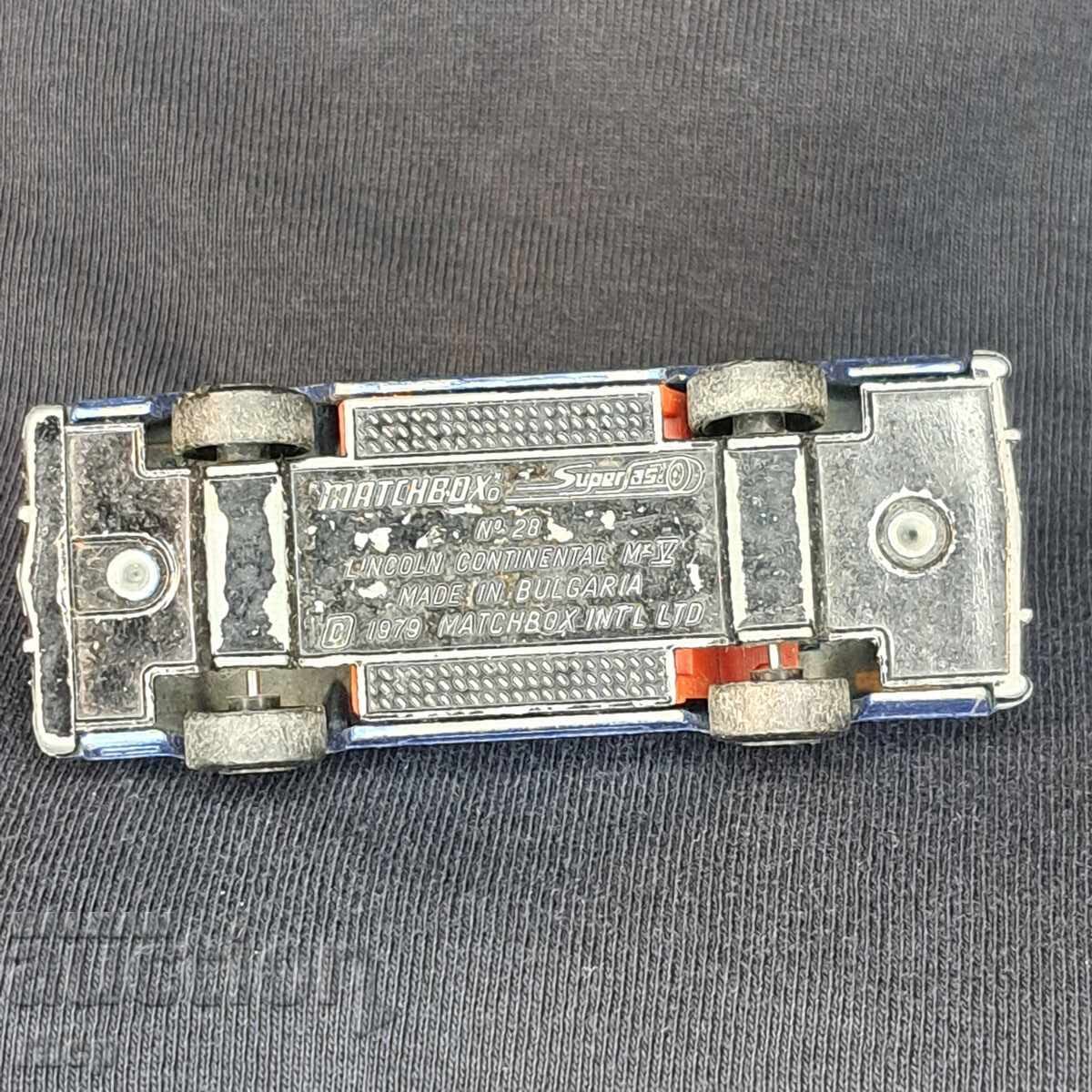 Lincoln Continental BG Matchbox machboks - 5 Lincoln Continental BG Matchbox machboks - 5