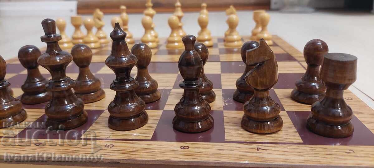 Chess and backgammon figures wooden new 38cm - 7