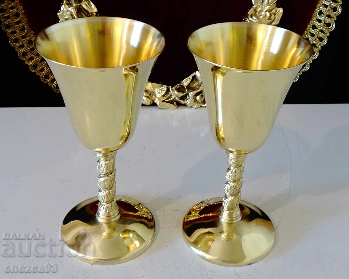 Bronze wine glasses 140 ml, embossed grapes, gilding with price 74.00 BGN | € 37.84