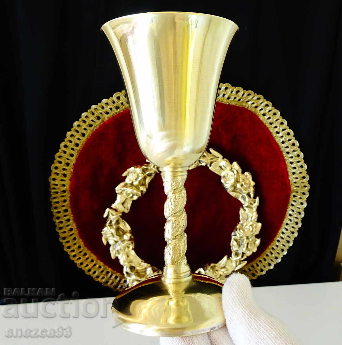 Delivery of Bronze wine glasses 140 ml, embossed grapes, gilding