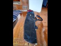 Carcasă veche de pușcă