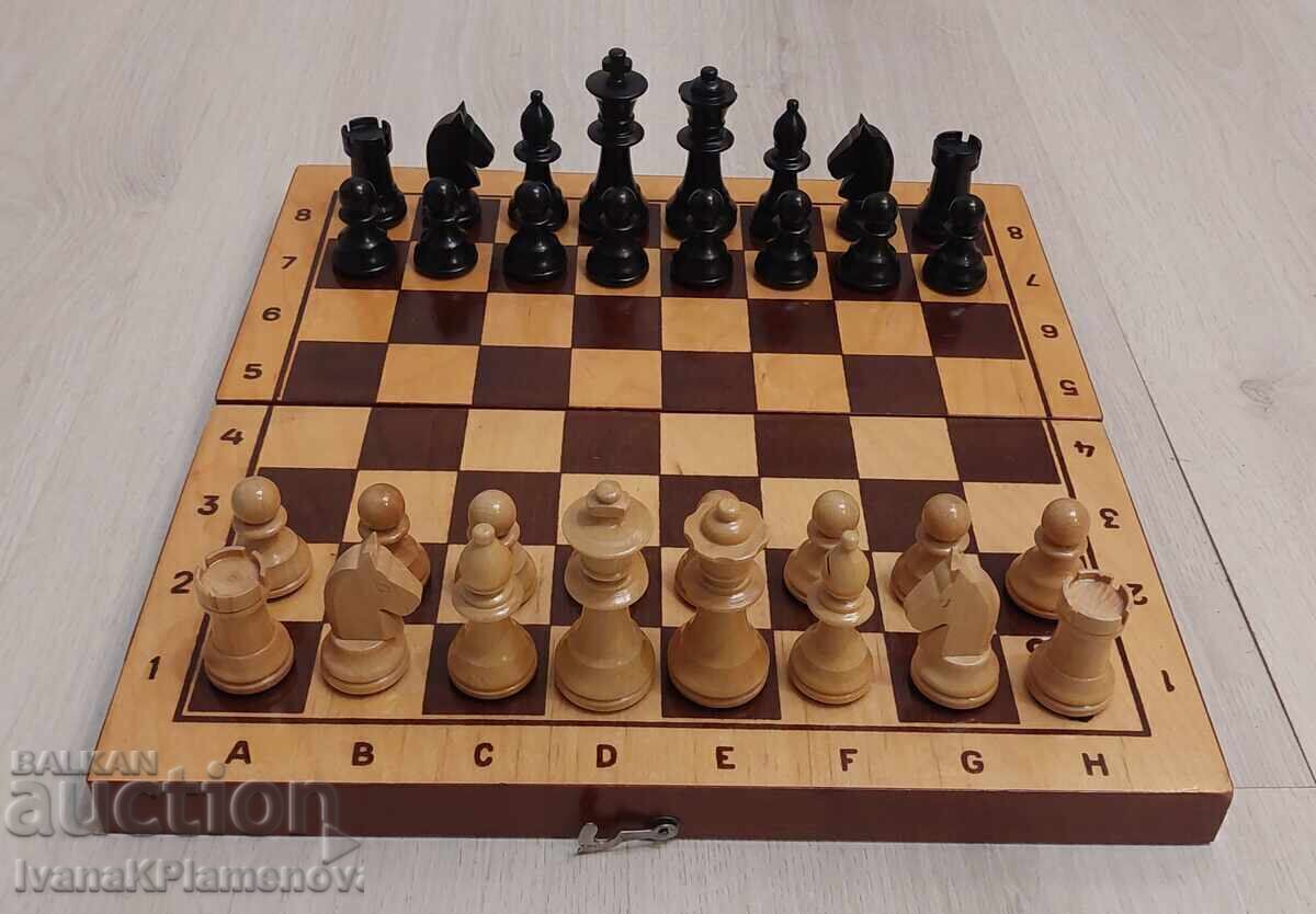 Σκάκι με ξύλινα πιόνια καινούργιο 30εκ