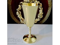 Ceașcă de vin din bronz 250 ml, viță de vie, struguri, aurire